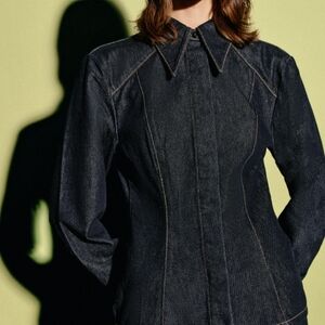 Denim Long Sleeve Shirt. Urban Revivo